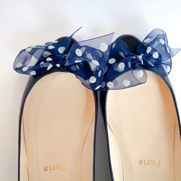 Authentic CHRISTIAN LOUBOUTIN Ballet Bow Flats - Picture 4 of 8